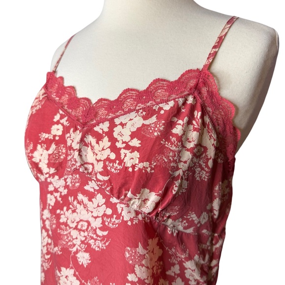 Vintage Y2K Old Navy Silk Cami Red and white floral Size Medium Boho Lace - Picture 3 of 7